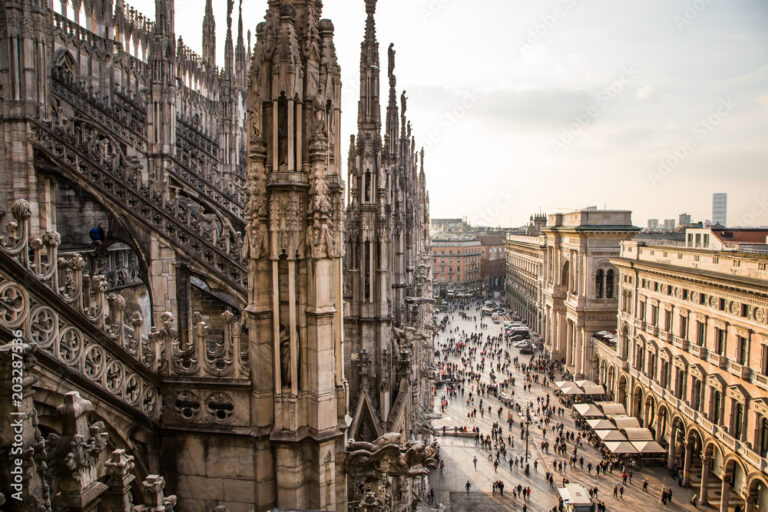 Blick vom Dom zu Mailand über die Stadt